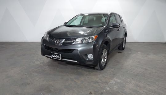 Toyota • RAV4