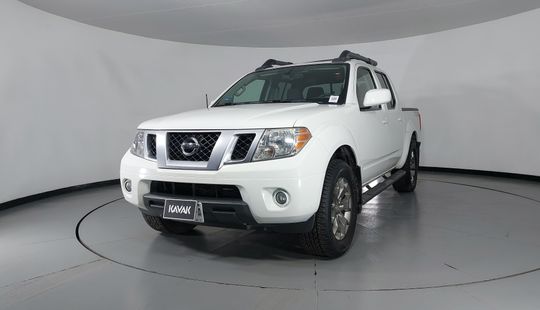 Nissan • Frontier