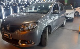 Renault • Sandero