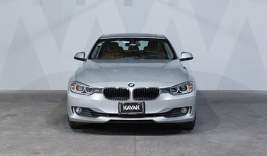 Bmw Serie 3 2.0 328IA LUXURY LINE Sedan 2013