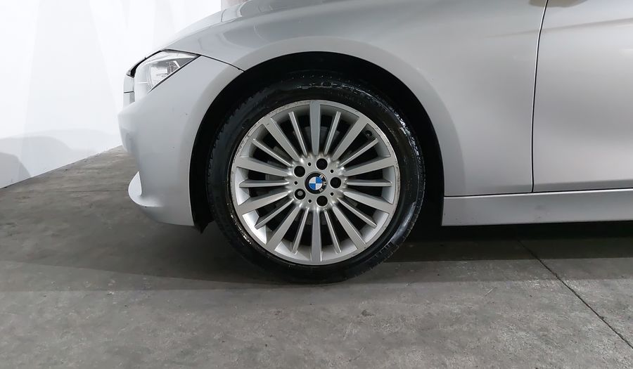 Bmw Serie 3 2.0 328IA LUXURY LINE Sedan 2013