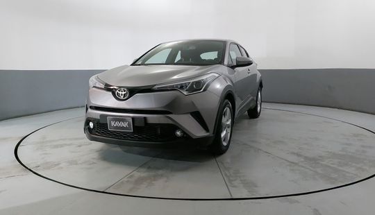 Toyota • C-HR