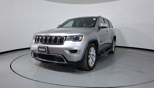 Jeep • Grand Cherokee