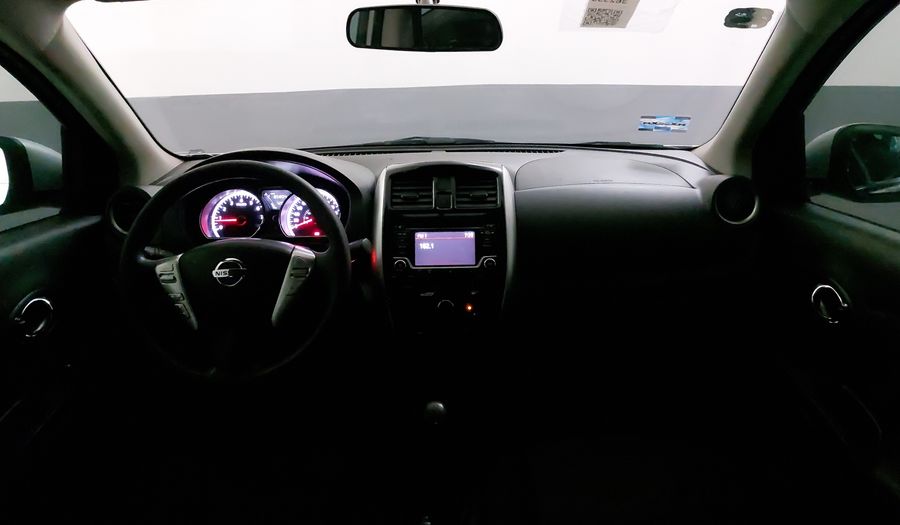 Nissan Versa 1.6 ADVANCE Sedan 2017