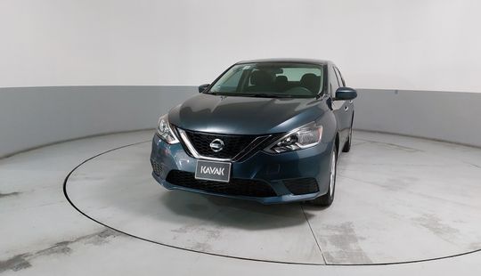 Nissan • Sentra