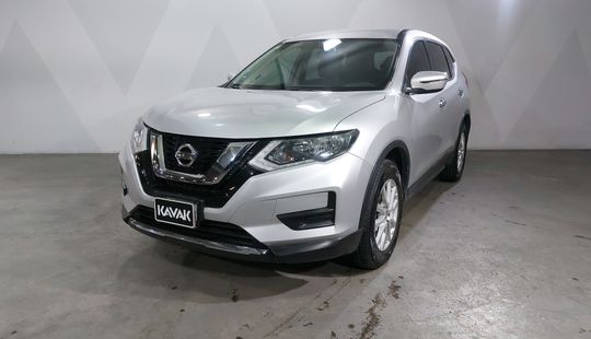 Nissan • X-Trail