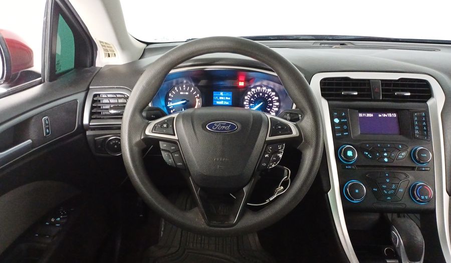 Ford Fusion 2.5 S I4 AT Sedan 2013