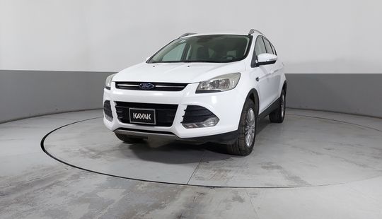 Ford • Escape