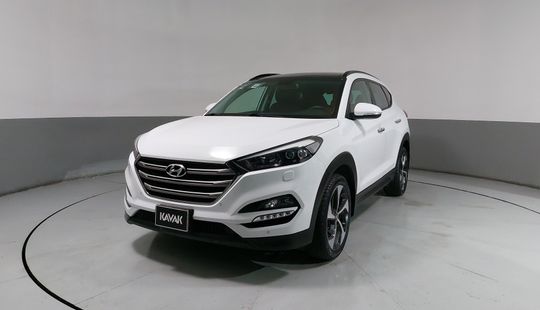 Hyundai • Tucson