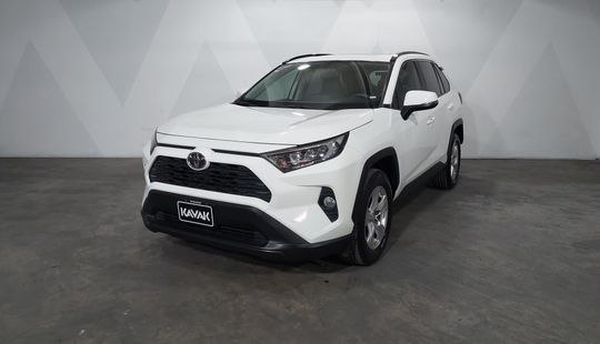 Toyota • RAV4