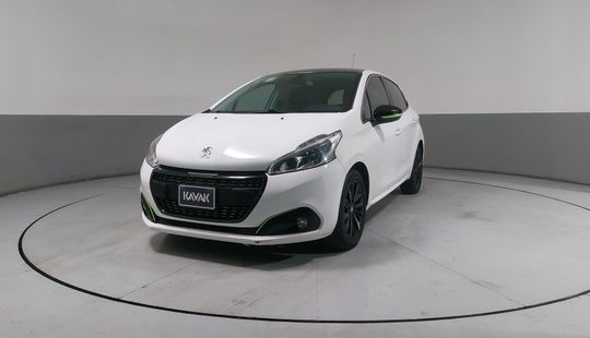 Peugeot • 208