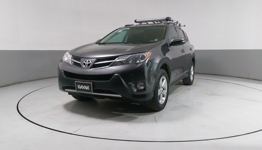 Toyota • RAV4