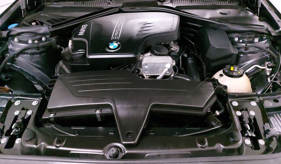 Bmw Serie 2 2.0 220IA SPORT LINE Coupe 2016