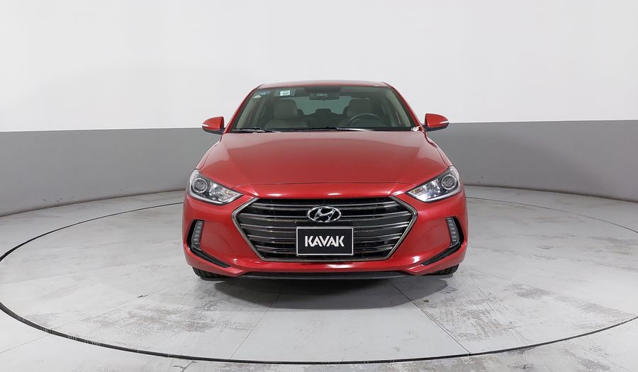 Hyundai Elantra 2.0 LIMITED TECH NAVI AT Sedan 2017