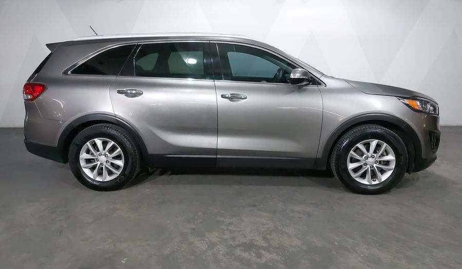 Kia Sorento 2.4 LX AUTO Suv 2018