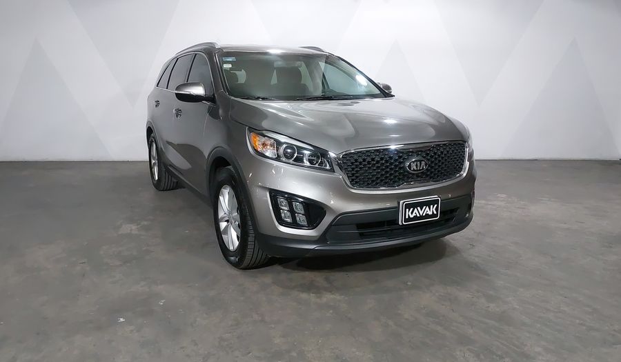 Kia Sorento 2.4 LX AUTO Suv 2018