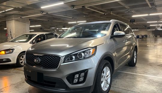 Kia • Sorento