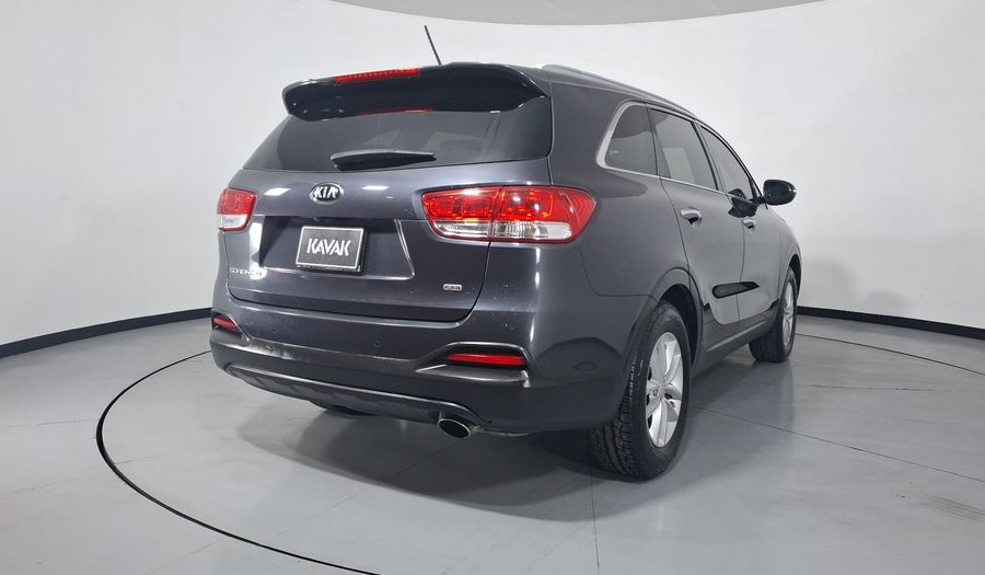 Kia Sorento 2.4 LX AUTO Suv 2018