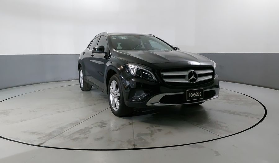 Mercedes Benz Clase Gla 1.6 GLA 200 CGI SPORT Suv 2017