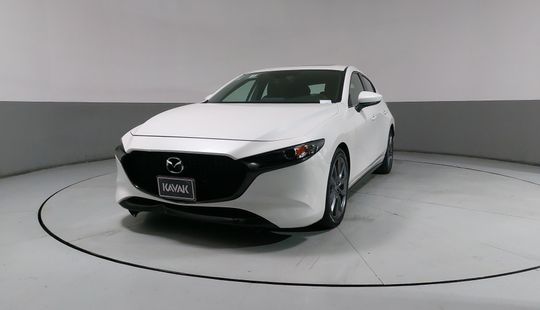 Mazda • Mazda 3