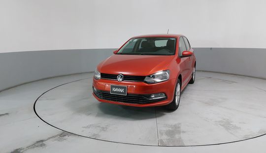 Volkswagen • Polo