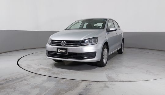 Volkswagen • Vento