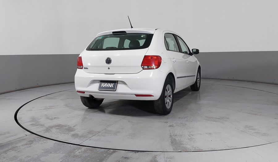 Volkswagen Gol 1.6 5 PTAS. CL AA Hatchback 2016