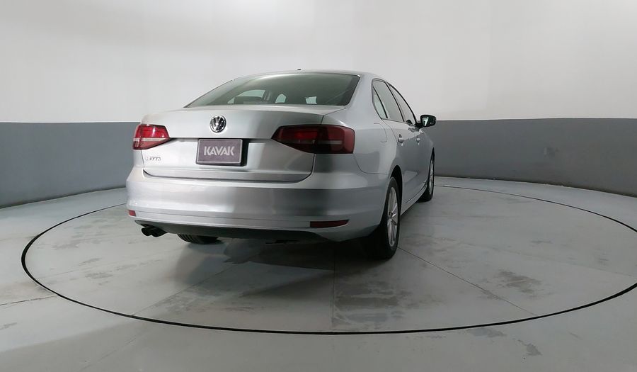 Volkswagen Jetta 2.5 COMFORTLINE MT BOLSAS AIRE DEL. Sedan 2016