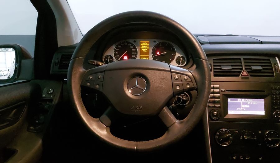 Mercedes Benz Clase B 2.0 B200 SPORT AT Hatchback 2011