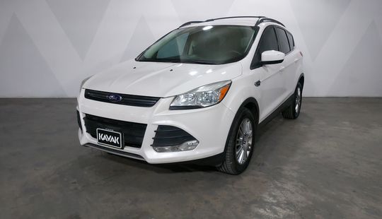 Ford • Escape