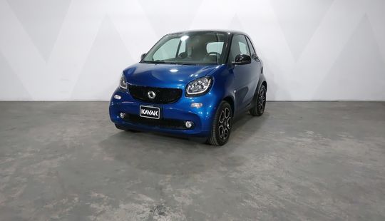 Smart • Fortwo