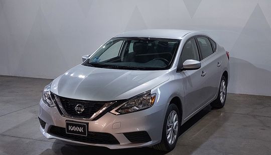 Nissan • Sentra