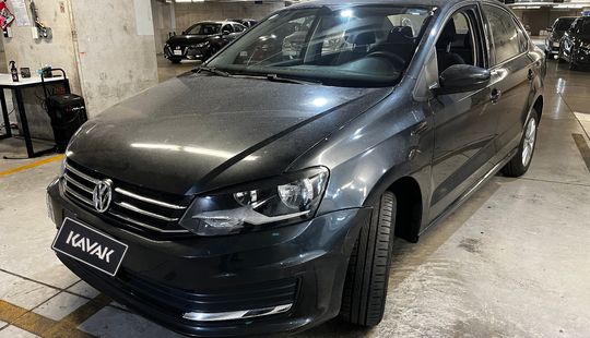 Volkswagen • Vento