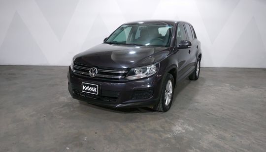 Volkswagen • Tiguan