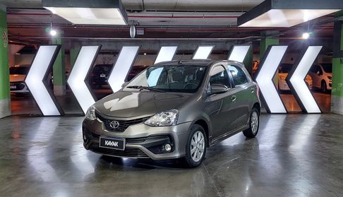 Toyota Etios 1.5 XLS L16 AT Hatchback 2017