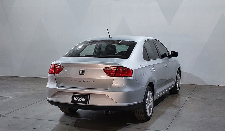 Seat Toledo 1.6 REFERENCE Sedan 2018