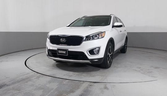 Kia • Sorento