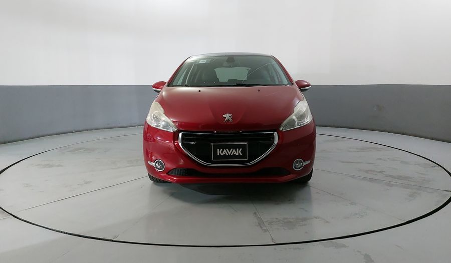 Peugeot 208 1.6 FELINE AT Hatchback 2016