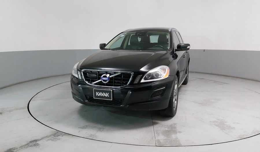 Volvo Xc60 2.0 EVOLUTION AT Suv 2013