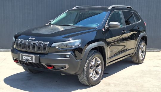 Jeep • Cherokee