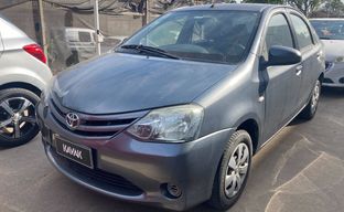 Toyota • Etios