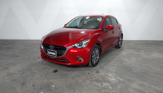 Mazda • Mazda 2