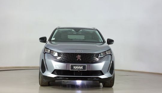 Peugeot • 5008