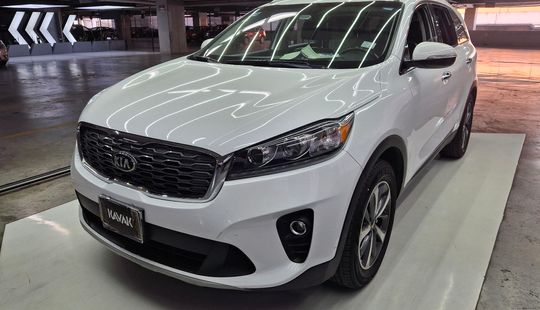 Kia • Sorento