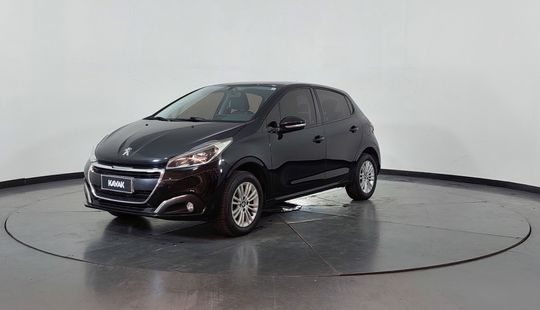 Peugeot • 208