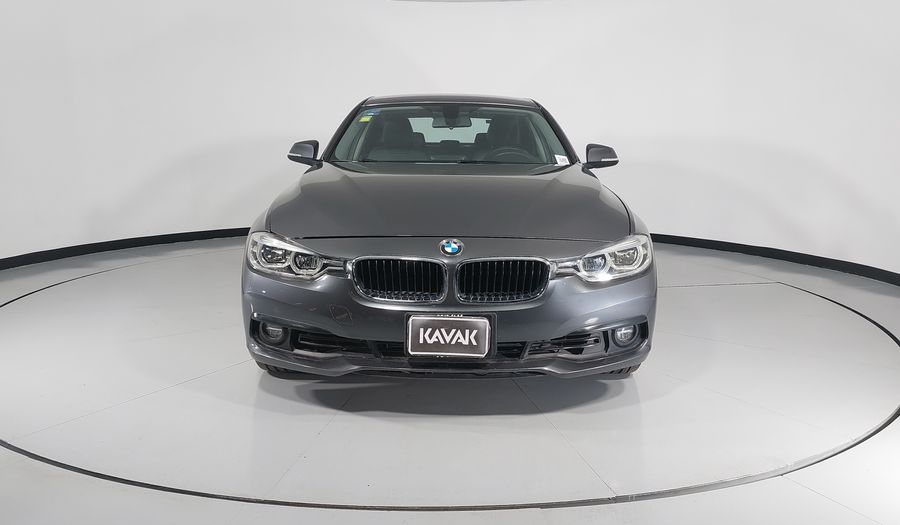 Bmw Serie 3 1.5 318IA EXECUTIVE AUTO Sedan 2018