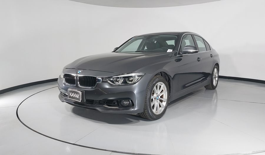 Bmw Serie 3 1.5 318IA EXECUTIVE AUTO Sedan 2018