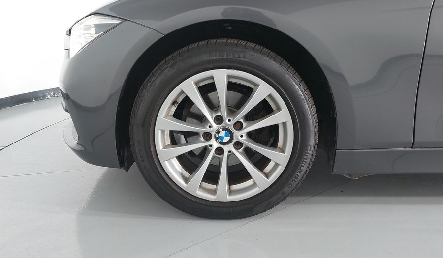 Bmw Serie 3 1.5 318IA EXECUTIVE AUTO Sedan 2018