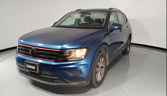 Volkswagen • Tiguan