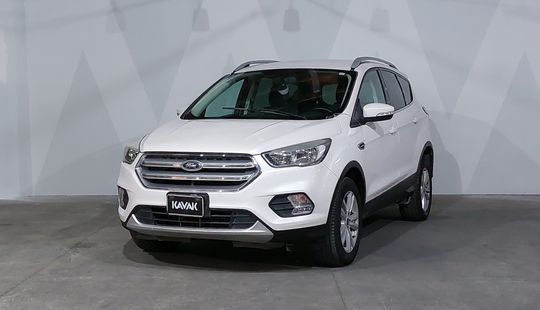 Ford • Escape